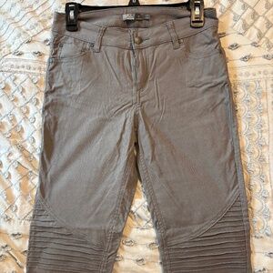 Prana Brenna pant size 8 regular inseam gravel